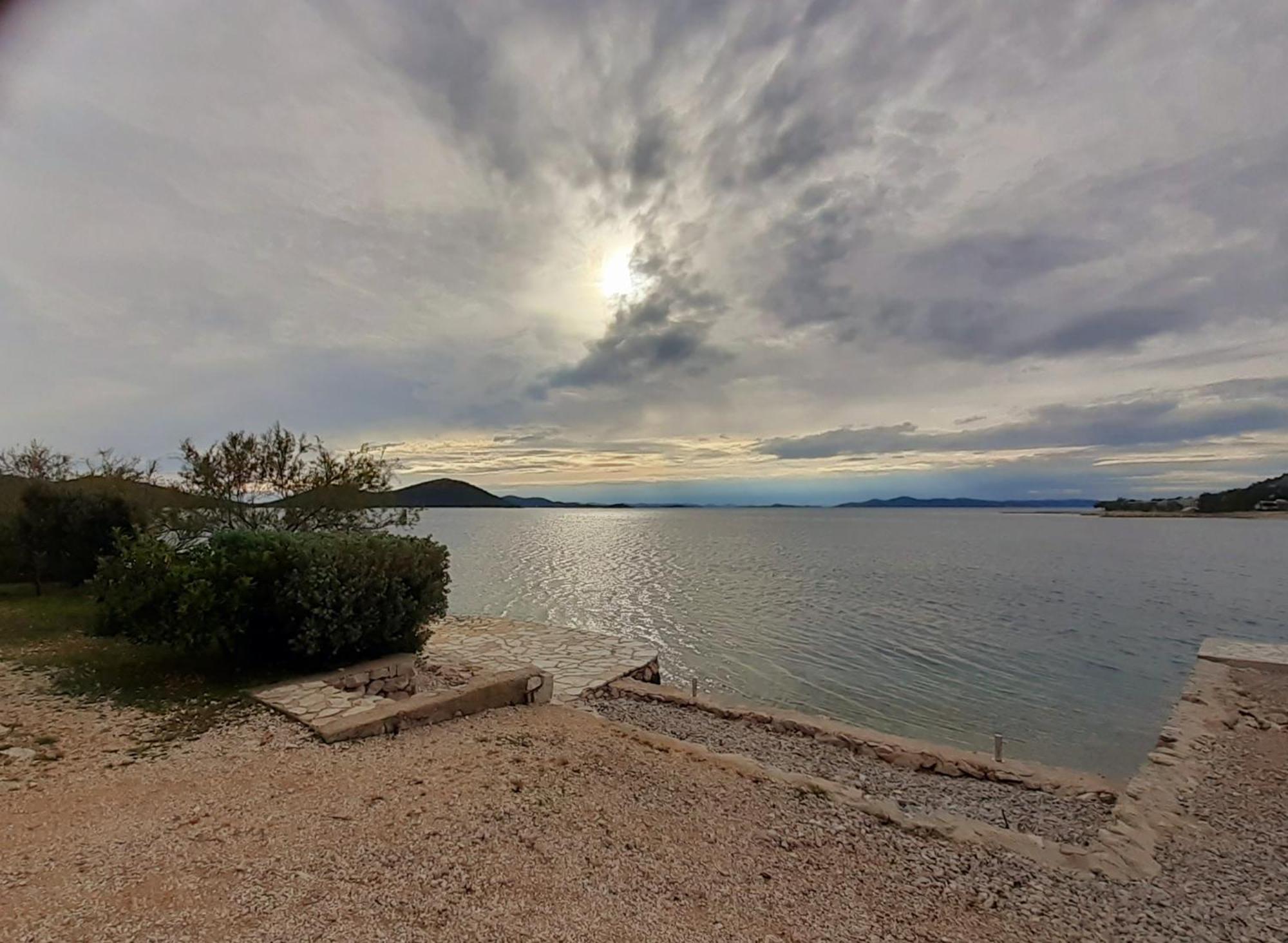 Eden Lady Mobile Home, Croatia, Drage Exterior photo